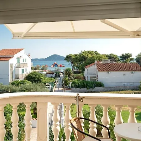 By The Sea - 16804 Vodice